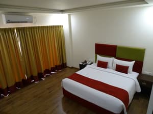 thumbnail: Room