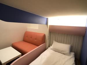 thumbnail: Room