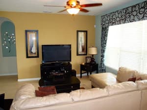 thumbnail: Living room