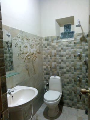 thumbnail: Bathroom