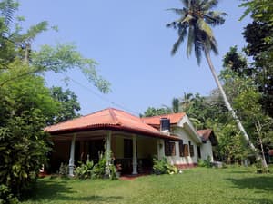 thumbnail: Exterior