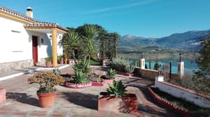 thumbnail: Terrace/patio