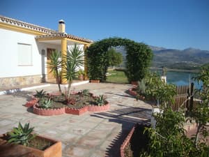 thumbnail: Terrace/patio