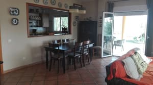 thumbnail: In-room dining