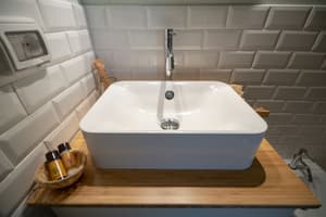 thumbnail: Bathroom sink