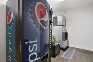 thumbnail: Vending machine