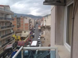 thumbnail: General view