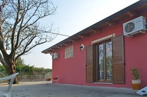 thumbnail: Exterior