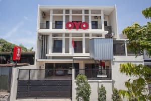 thumbnail: Exterior