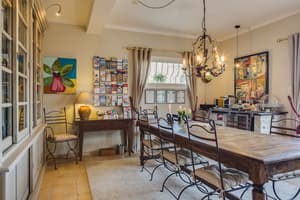 thumbnail: Interior