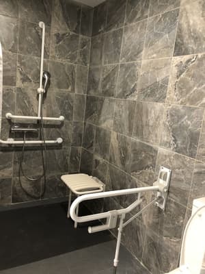 thumbnail: Bathroom