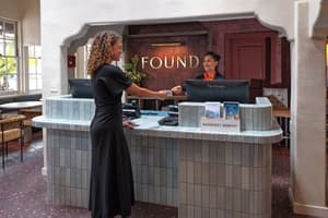 thumbnail: Reception