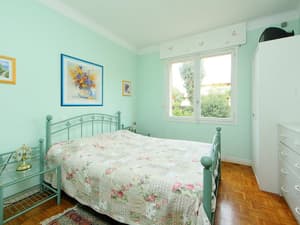 thumbnail: General view