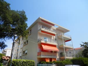 thumbnail: General view