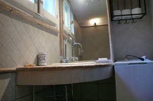 thumbnail: Bathroom sink