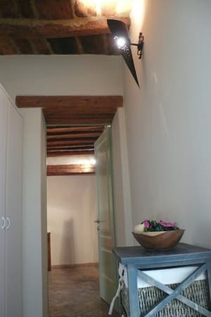 thumbnail: Hallway