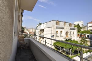 thumbnail: General view