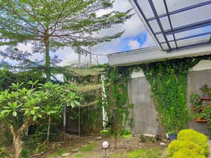 thumbnail: Exterior
