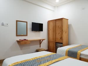 thumbnail: Room