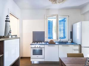 thumbnail: Private kitchen