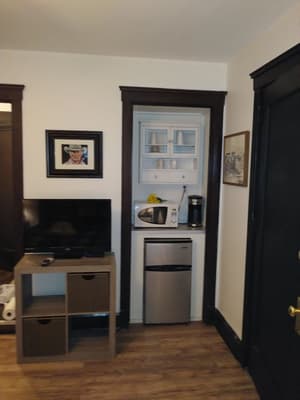 thumbnail: Private kitchenette