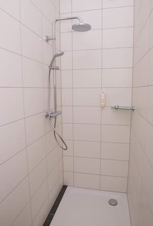 thumbnail: Bathroom amenities