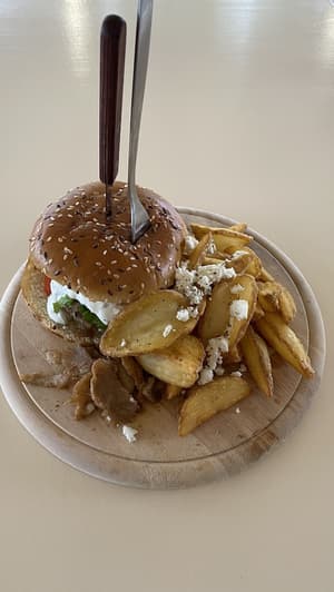 thumbnail: Restaurant