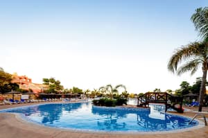 thumbnail: Outdoor pool