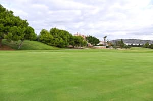 thumbnail: Golf