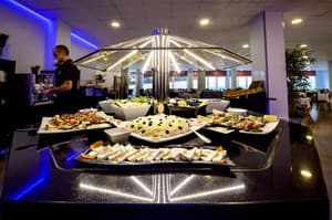 thumbnail: Restaurant
