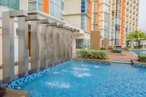 thumbnail: Outdoor pool