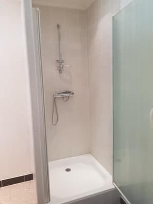 thumbnail: Bathroom shower