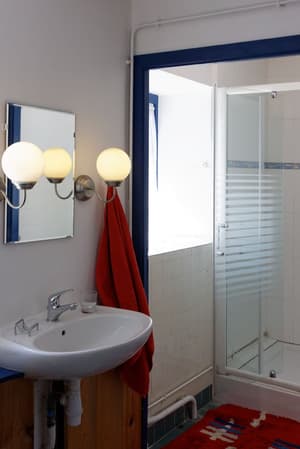 thumbnail: Bathroom
