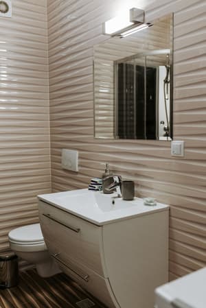 thumbnail: Bathroom sink
