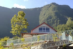 thumbnail: Front of property