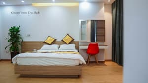 thumbnail: Room