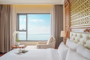 thumbnail: Beach/ocean view