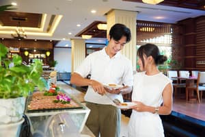 thumbnail: Restaurant