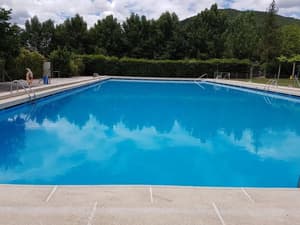 thumbnail: Pool