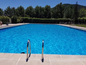 thumbnail: Pool