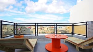thumbnail: General view