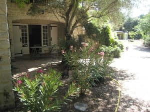 thumbnail: Property grounds
