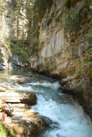 thumbnail: Hiking