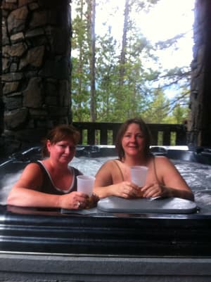 thumbnail: Outdoor spa tub
