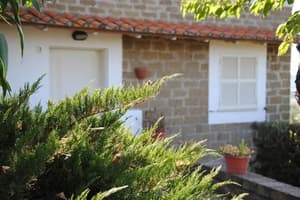 thumbnail: Exterior