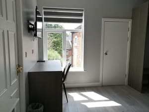 thumbnail: Front of property