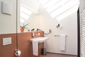 thumbnail: Room amenity