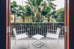 thumbnail: Balcony view