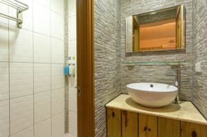 thumbnail: Bathroom sink