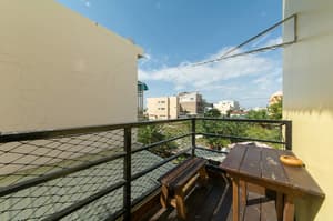 thumbnail: Balcony